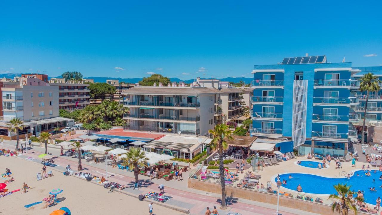 Apartamentos Turisticos Augustus كامبريلس المظهر الخارجي الصورة