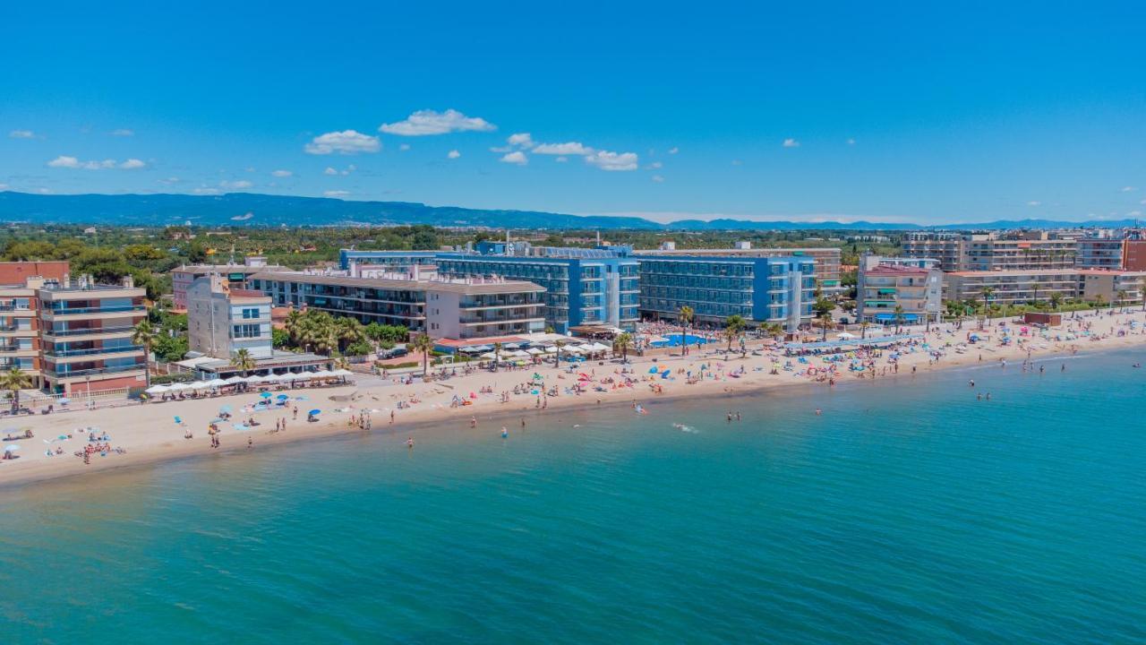 Apartamentos Turisticos Augustus كامبريلس المظهر الخارجي الصورة