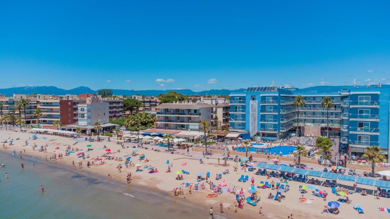 Apartamentos Turisticos Augustus كامبريلس المظهر الخارجي الصورة