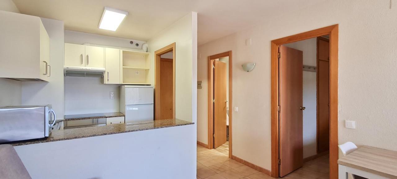 Apartamentos Turisticos Augustus كامبريلس المظهر الخارجي الصورة