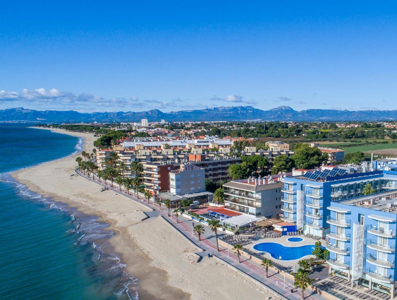 Apartamentos Turisticos Augustus كامبريلس المظهر الخارجي الصورة